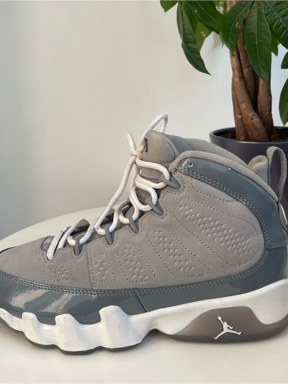 Women Size 6.5 Jordan 9 Retro Cool Grey Shoes 5Y